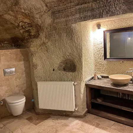 Cosy Cave Aparthotel