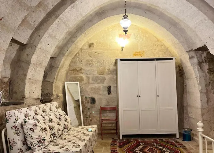 Cosy Cave Apart-hotel *